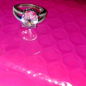Beautiful silver pink ring